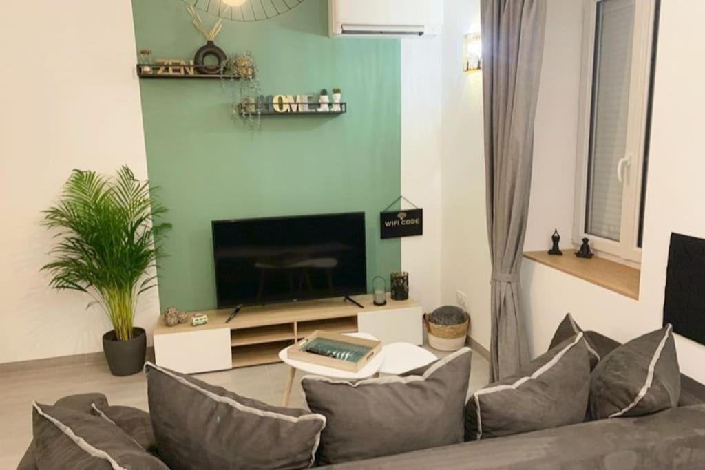 Maison Climatisee Toute Equipee مونتشانين المظهر الخارجي الصورة